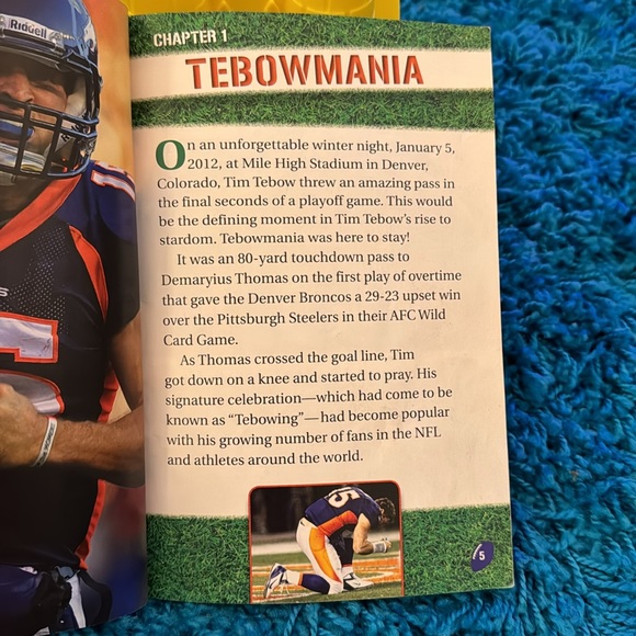 ⛱️2/$5⛱️ Sale! COPY - Tim Tebow, Always a hero, 2012 - Picture 7 of 8